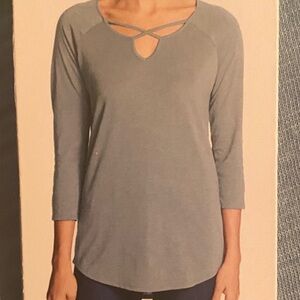 Women’s Crisscross Neck 3/4 Sleeve Top - Light Blue